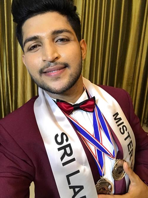 Hashan Rathnayake Biography Birthday Age Family Photos and Videos ...