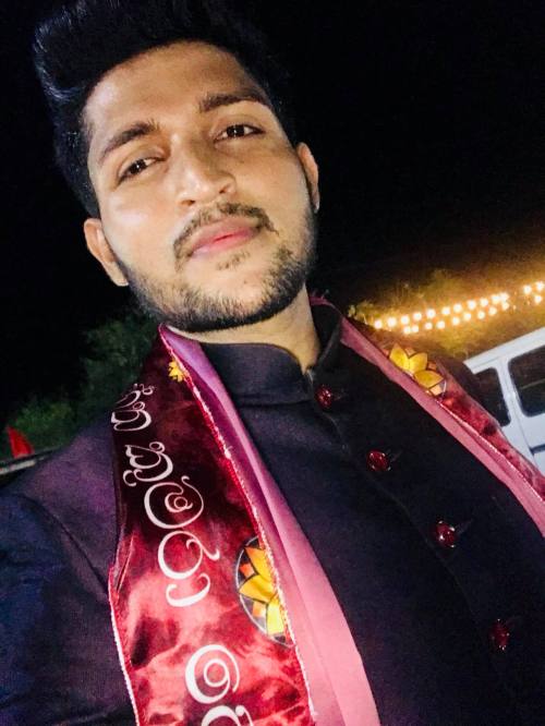 Hashan Rathnayake Biography Birthday Age Family Photos and Videos ...