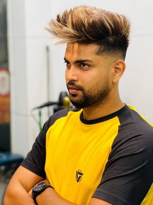 Gayan Gunawardana Biography Birthday Age Family Photos and Videos ...